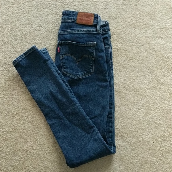 721 Levi's high rise skinny - Picture 2 of 3